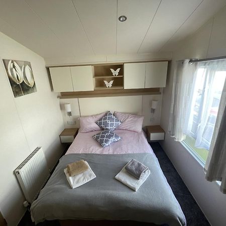 2 Bedroom Caravan, Edi Rita, Robin Hood, Pet Friendly Meliden Luaran gambar
